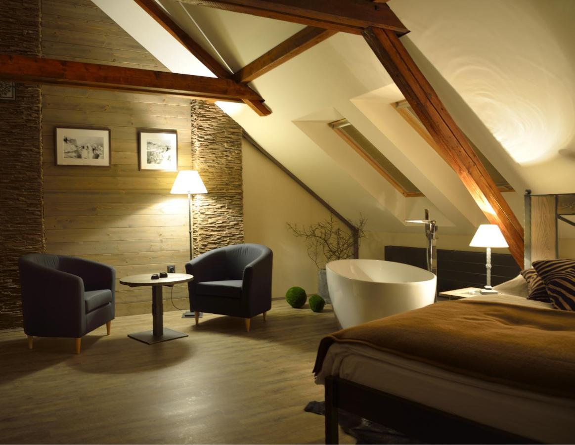 Hotel Via Ironia วิโซเก มิโต ภายนอก รูปภาพ