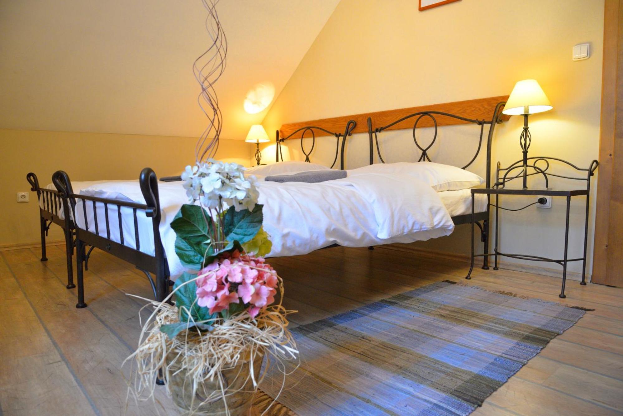 Hotel Via Ironia วิโซเก มิโต ภายนอก รูปภาพ