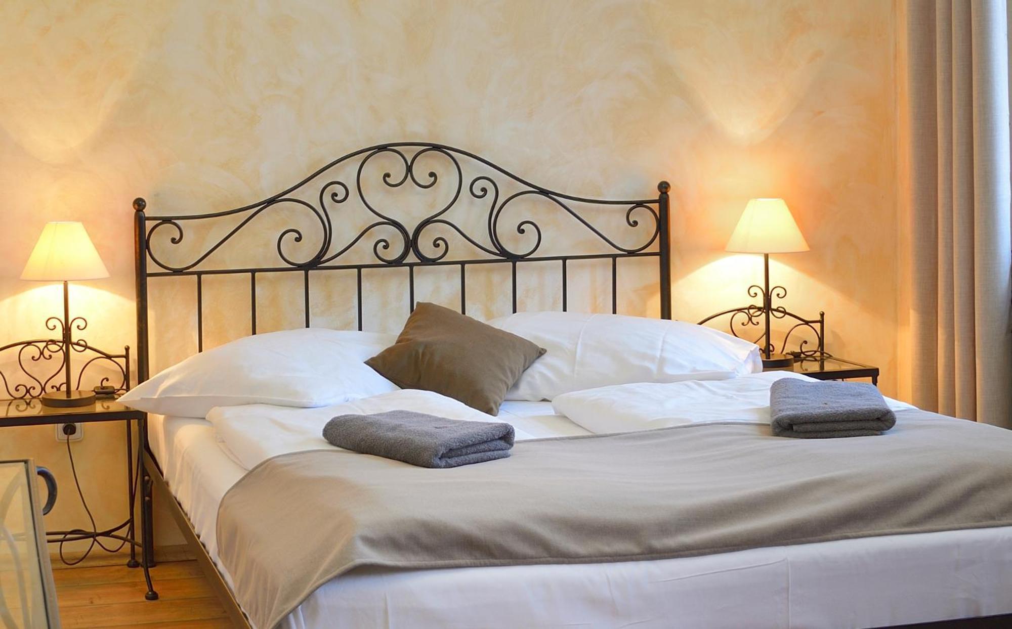 Hotel Via Ironia วิโซเก มิโต ภายนอก รูปภาพ
